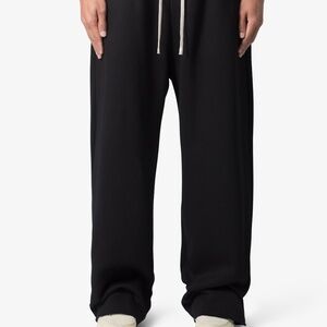 mnml Washed Ultra Baggy Sweatpants - Black Size MBlack / M